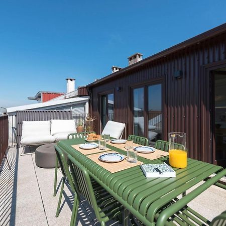 Boavista Penthouse W/ 2 Balconies & Ac By Lovelystay OOporto Extérieur photo